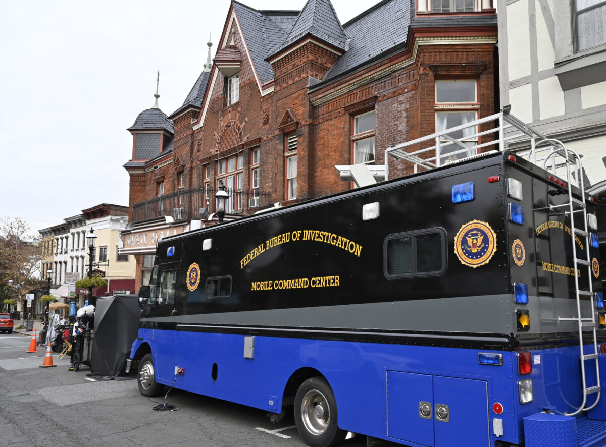 FBI Nabs Bank Robbers in Tarrytown (Spoiler Alert: it's a TV Scene)