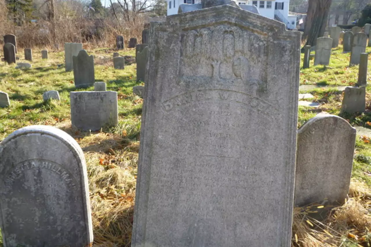 Dobbs Ferry will restore headstones in Little White Church Cemetery